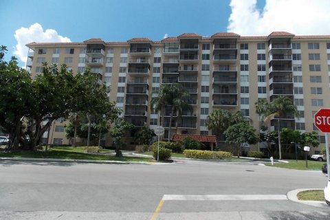 Condo à Lauderhill, Floride, 2 chambres  № 2262441