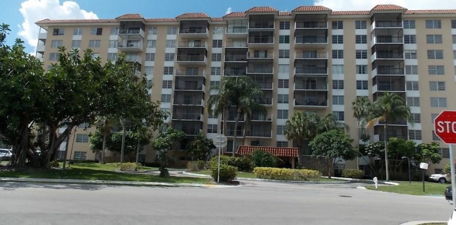 Condo à Lauderhill, Floride, 2 chambres № 2262441