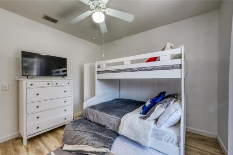 Condo in Kissimmee, Florida, 3 bedrooms  № 2410476 - photo 30