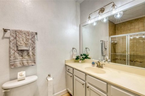 Condo in Kissimmee, Florida, 3 bedrooms  № 2410476 - photo 25