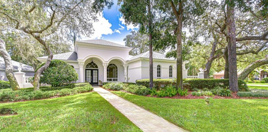 Villa ou maison à Tarpon Springs, Floride 3 chambres, 248.79 m2 № 1898637
