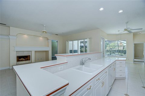 Casa en venta en Tarpon Springs, Florida, 3 dormitorios, 248.79 m2 № 1898637 - foto 23
