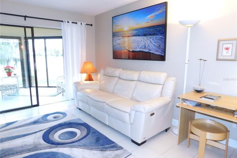 Condominio en alquiler en Oldsmar, Florida, 2 dormitorios, 85.84 m2 № 2147405 - foto 11