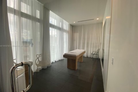 Copropriété à vendre à Sunrise, Floride: 2 chambres, 90.77 m2 № 1970847 - photo 26