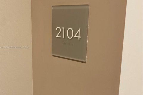 Copropriété à vendre à Sunrise, Floride: 2 chambres, 90.77 m2 № 1970847 - photo 16