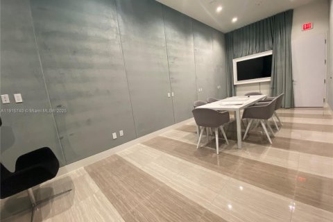 Copropriété à vendre à Sunrise, Floride: 2 chambres, 90.77 m2 № 1970847 - photo 20