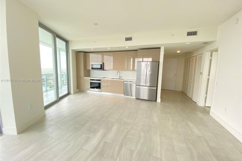 Copropriété à vendre à Sunrise, Floride: 2 chambres, 90.77 m2 № 1970847 - photo 2