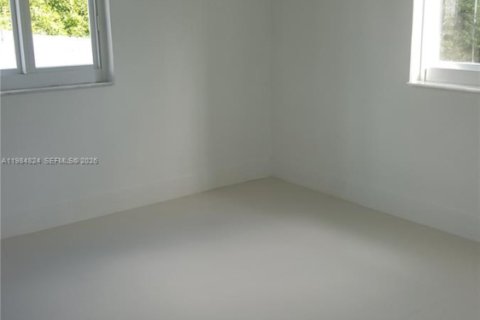 Снять в аренду виллу или дом в Майами, Флорида 2 спальни, 142.33м2, № 2051371 - фото 14