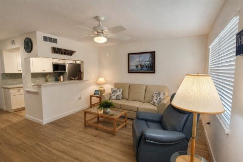 Copropriété à louer à Treasure Island, Floride: 1 chambre, 53.88 m2 № 2384335 - photo 9