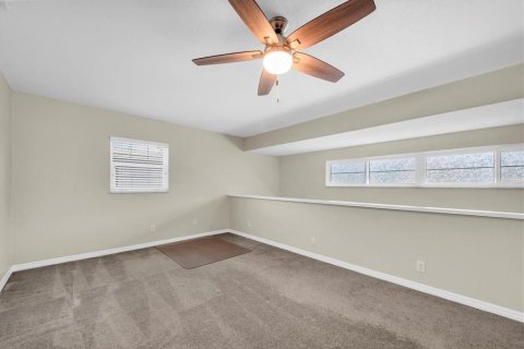 Adosado en venta en Saint Petersburg, Florida, 2 dormitorios, 139.35 m2 № 2102213 - foto 15