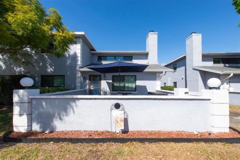 Adosado en venta en Saint Petersburg, Florida, 2 dormitorios, 139.35 m2 № 2102213 - foto 28