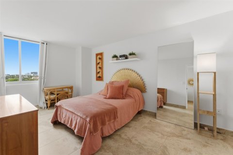 Condominio en venta en Miami, Florida, 2 dormitorios, 83.89 m2 № 1993012 - foto 9