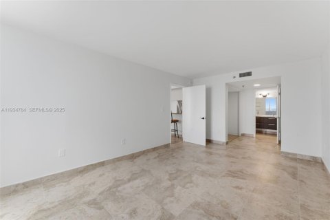 Condominio en venta en Miami, Florida, 2 dormitorios, 83.89 m2 № 1993012 - foto 19