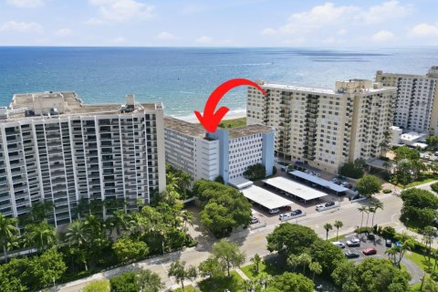 Condominio en venta en Lauderdale-by-the-Sea, Florida, 1 dormitorio, 61.5 m2 № 2431957 - foto 6