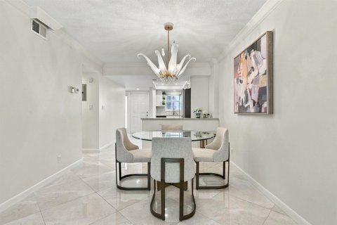 Condominio en venta en Lauderdale-by-the-Sea, Florida, 1 dormitorio, 61.5 m2 № 2431957 - foto 24