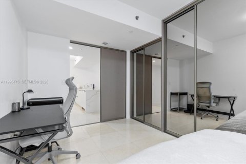 Снять в аренду квартиру в Халландейл-Бич, Флорида 3 спальни, 161м2, № 2066949 - фото 21