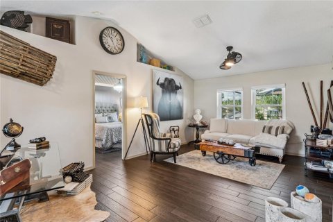 House in Spring Hill, Florida 3 bedrooms, 142.7 sq.m. № 2156401 - photo 7