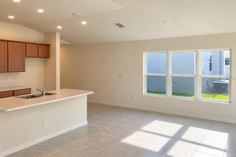 Villa ou maison à vendre à Gibsonton, Floride: 4 chambres, 151.43 m2 № 2410204 - photo 6