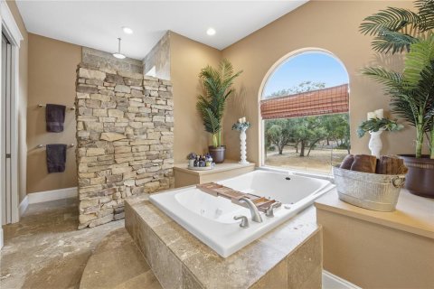 Casa en venta en Summerfield, Florida, 3 dormitorios, 300.63 m2 № 2167196 - foto 27