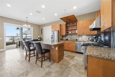 Casa en venta en Summerfield, Florida, 3 dormitorios, 300.63 m2 № 2167196 - foto 9