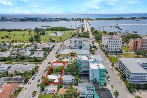Propiedad comercial en venta en Lake Worth, Florida, 253.62 m2 № 1782051 - foto 2