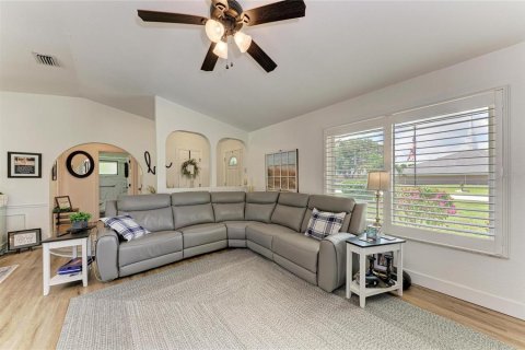 Villa ou maison à vendre à Port Charlotte, Floride: 2 chambres, 99.78 m2 № 2225757 - photo 7