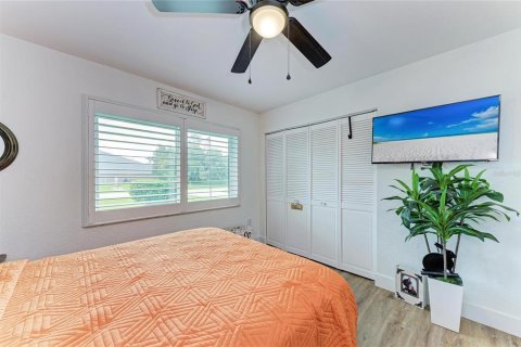 Villa ou maison à vendre à Port Charlotte, Floride: 2 chambres, 99.78 m2 № 2225757 - photo 24