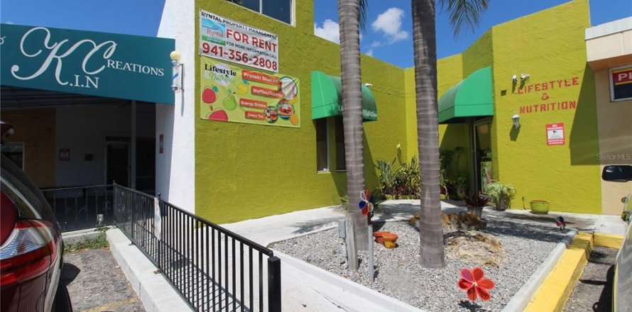 Immobilier commercial à Sarasota, Floride 187.85 m2 № 1893612