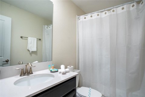 Casa en venta en Davenport, Florida, 8 dormitorios, 405.98 m2 № 2213464 - foto 20