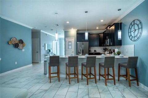 Casa en venta en Davenport, Florida, 8 dormitorios, 405.98 m2 № 2213464 - foto 7