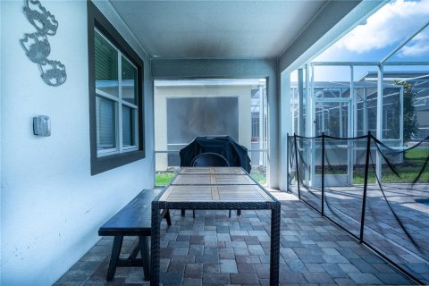 Casa en venta en Davenport, Florida, 8 dormitorios, 405.98 m2 № 2213464 - foto 24