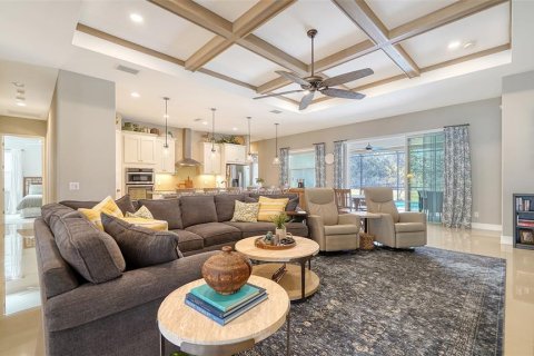 House in Sarasota, Florida 4 bedrooms, 259.85 sq.m. № 1734932 - photo 4