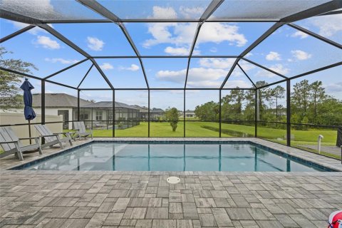House in Spring Hill, Florida 4 bedrooms, 230.77 sq.m. № 1883081 - photo 28