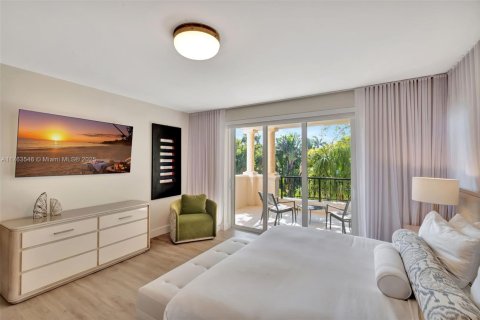 Condominio en venta en Miami Beach, Florida, 3 dormitorios, 190.36 m2 № 1985422 - foto 19