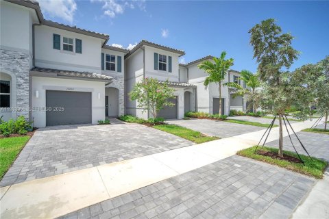 Adosado en alquiler en Coral Springs, Florida, 3 dormitorios, 124.86 m2 № 1992251 - foto 30