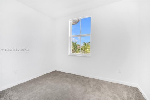 Adosado en alquiler en Coral Springs, Florida, 3 dormitorios, 124.86 m2 № 1992251 - foto 18