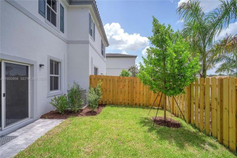 Adosado en alquiler en Coral Springs, Florida, 3 dormitorios, 124.86 m2 № 1992251 - foto 14