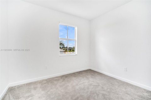 Adosado en alquiler en Coral Springs, Florida, 3 dormitorios, 124.86 m2 № 1992251 - foto 17