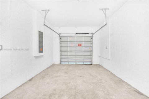 Adosado en alquiler en Coral Springs, Florida, 3 dormitorios, 124.86 m2 № 1992251 - foto 25