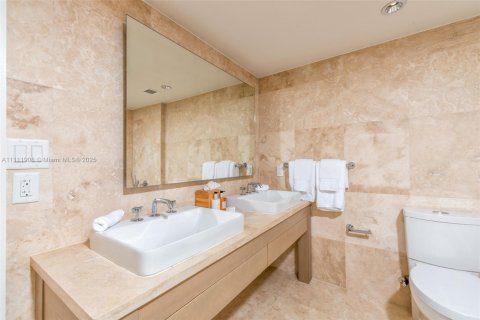 Снять в аренду кондоминиум в Майами-Бич, Флорида 3 спальни, 181.35м2, № 2022985 - фото 10