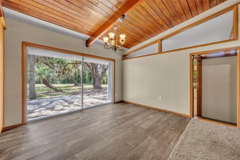 Villa ou maison à vendre à Ocklawaha, Floride: 4 chambres, 204.01 m2 № 2150220 - photo 15