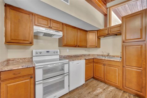 Villa ou maison à vendre à Ocklawaha, Floride: 4 chambres, 204.01 m2 № 2150220 - photo 20