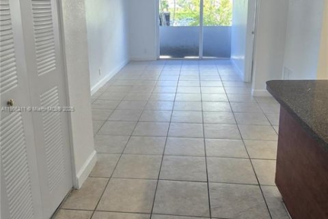 Apartment in Cutler Bay, Florida 1 bedroom, 52.03 sq.m. № 1956878 - photo 1