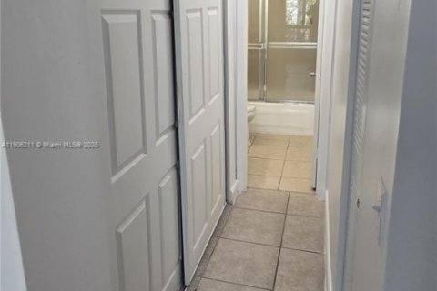 Apartment in Cutler Bay, Florida 1 bedroom, 52.03 sq.m. № 1956878 - photo 6