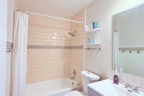 Купить дуплекс в Альтамонте-Спрингс, Флорида 4 комнаты, 88.81м2, № 1566227 - фото 13