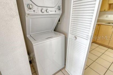 Condominio en venta en Sarasota, Florida, 1 dormitorio, 71.35 m2 № 1620388 - foto 21
