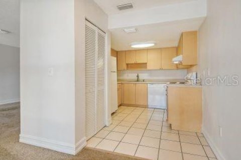 Купить кондоминиум в Сарасота, Флорида 5 комнат, 71.35м2, № 1620388 - фото 12