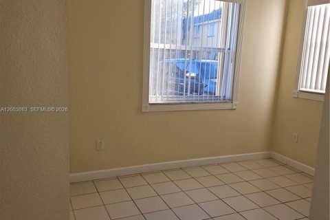 Condominio en alquiler en Homestead, Florida, 3 dormitorios, 98.48 m2 № 2170464 - foto 12