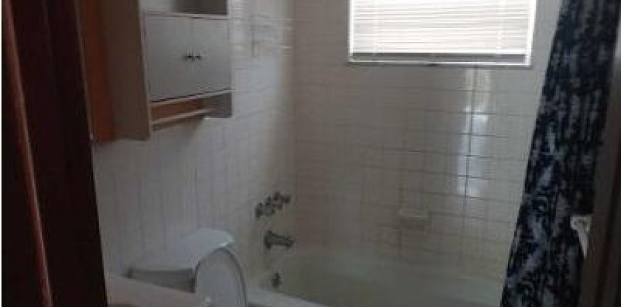 Immobilier commercial à Pahokee, Floride 278.71 m2 № 1222510