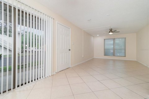 Condo in Orlando, Florida, 3 bedrooms  № 1776640 - photo 5